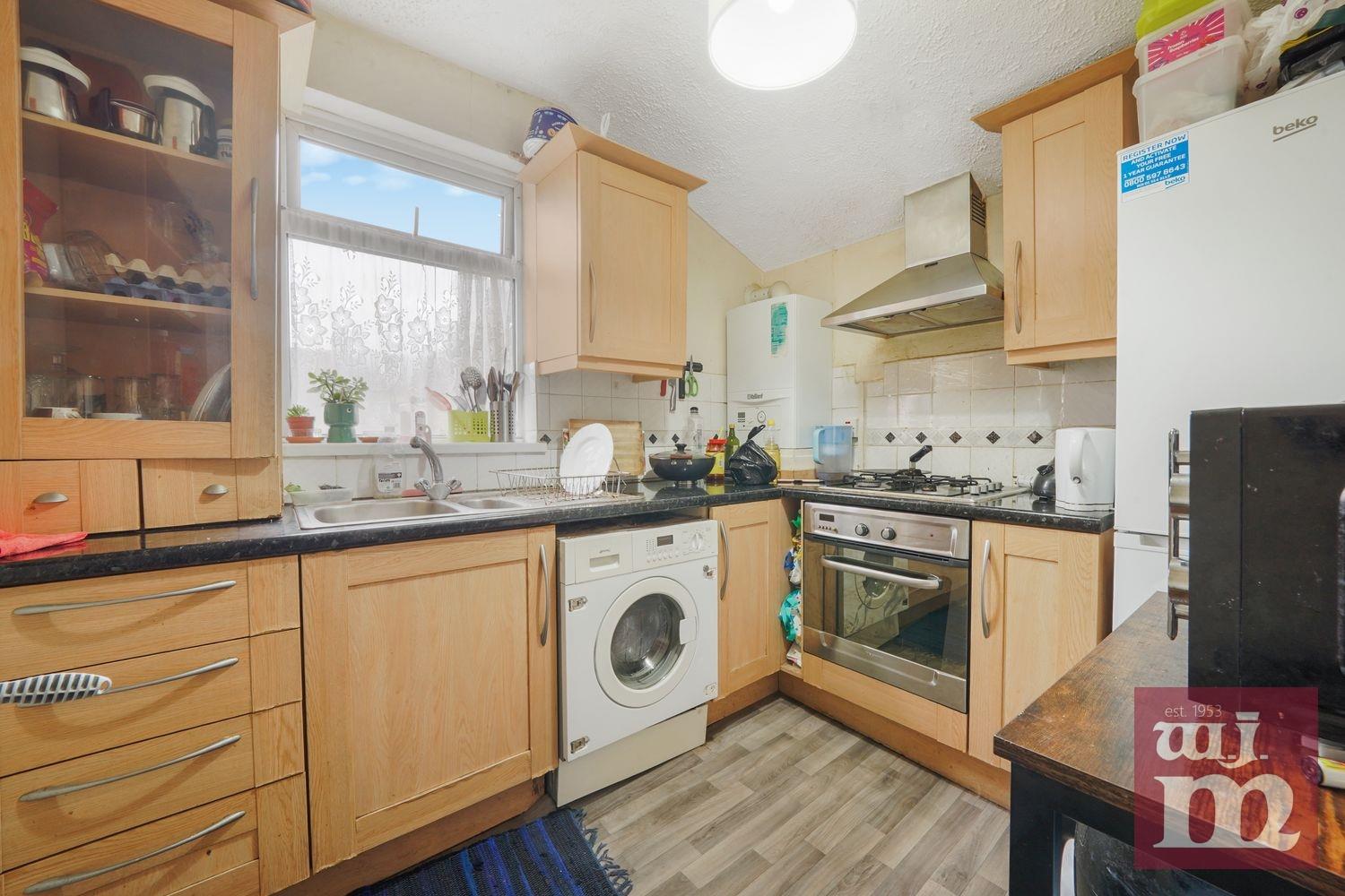Caistor Park Road, Stratford